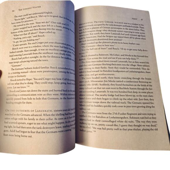 The Longest Winter Alex Kershaw 2005 Trade Paperback Battle of the Bulge WWII - Picture 5 of 6